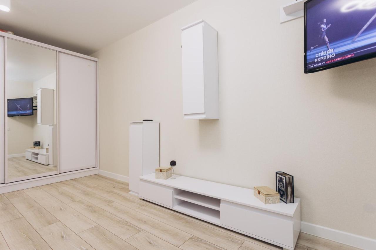 Apart-smart 5.26 near Lavina 5 floor Kharkovskaya Sumy Exteriör bild